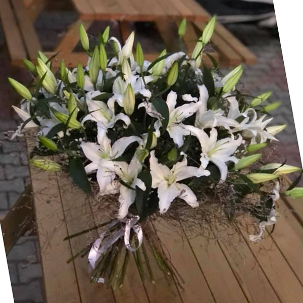 Large Size Lilies Bouquet Resim 2