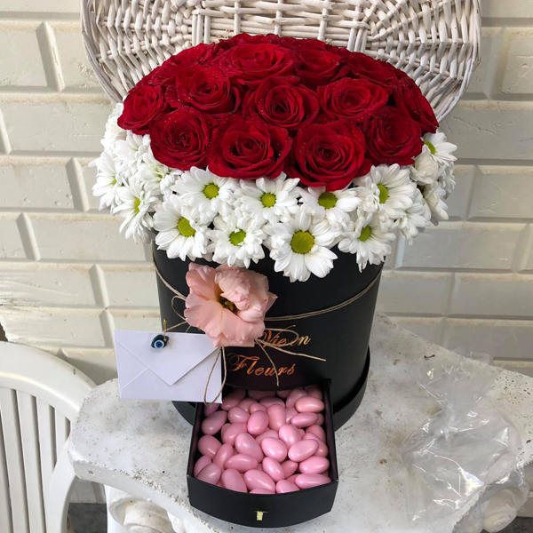 20 Rose Mandel Bonbons in Box Resim 1