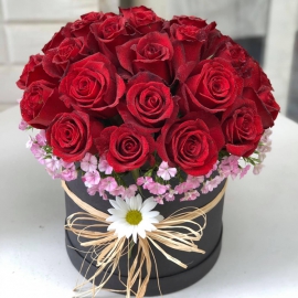  Цветы в Алании 25 роз в коробке