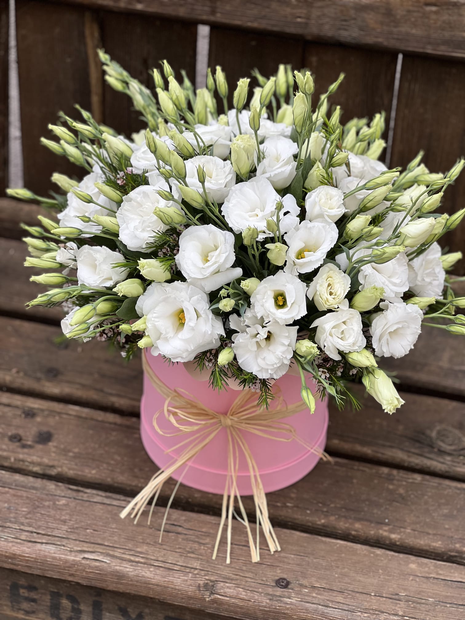 Beyaz Lisianthus Kutu Aranjman