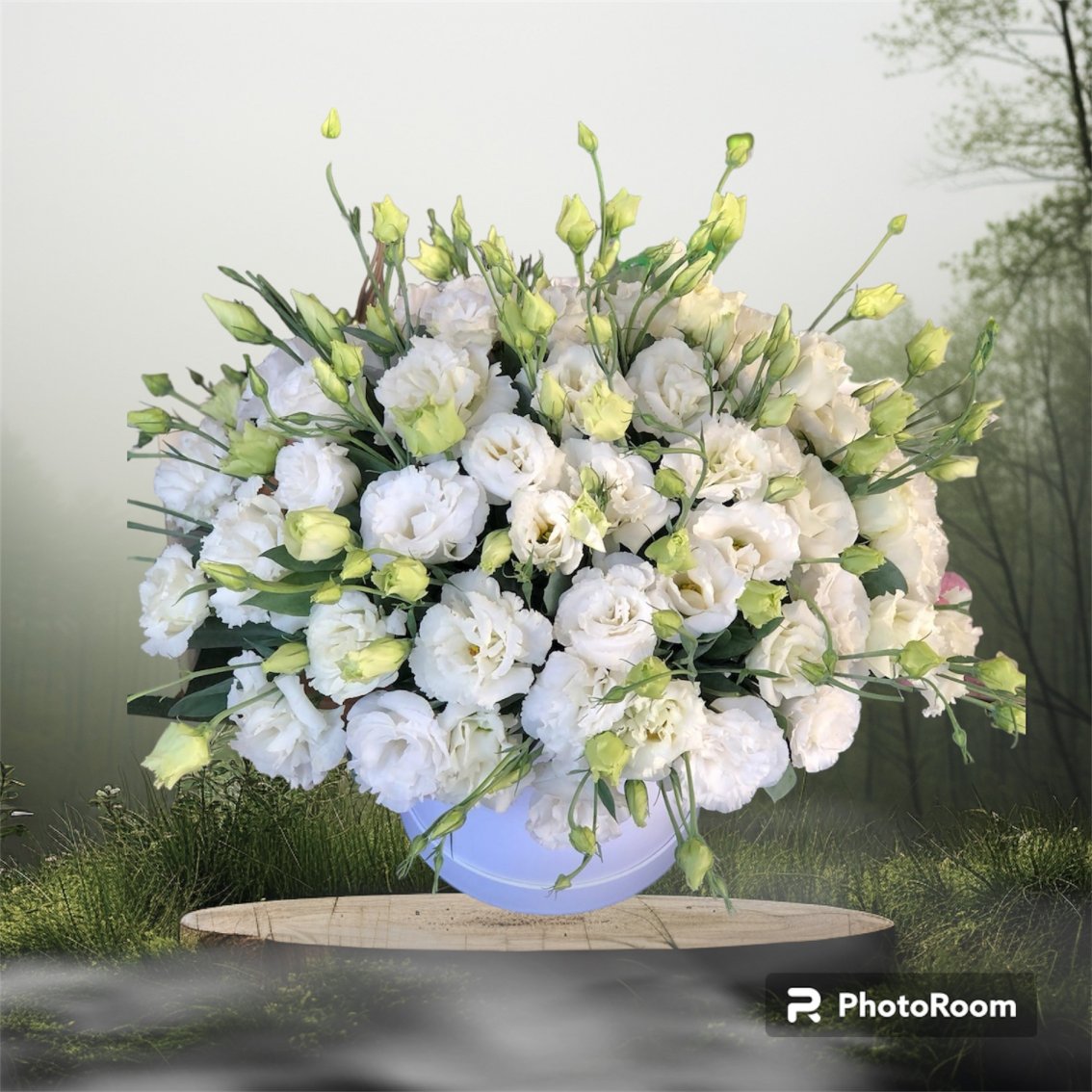 Beyaz Lisianthus Aranjmanı